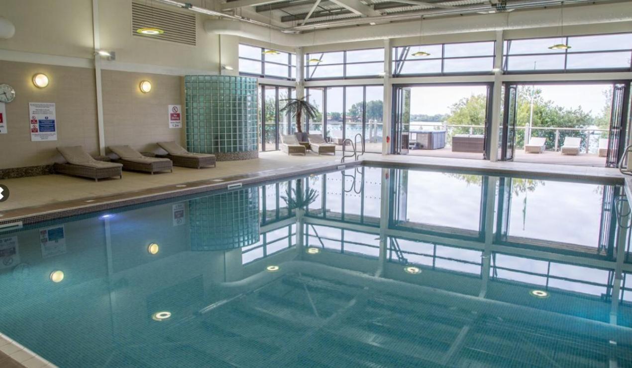 Beautiful 3 Bedroom Caravan With Hot Tub - Tattershall Lakes Eksteriør billede